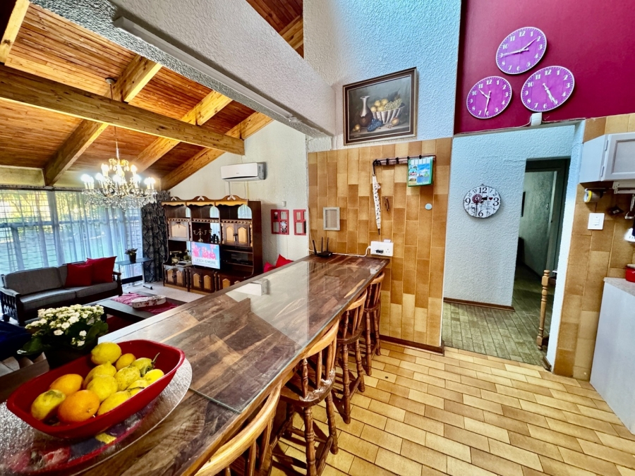 3 Bedroom Property for Sale in Van Der Hoff Park North West